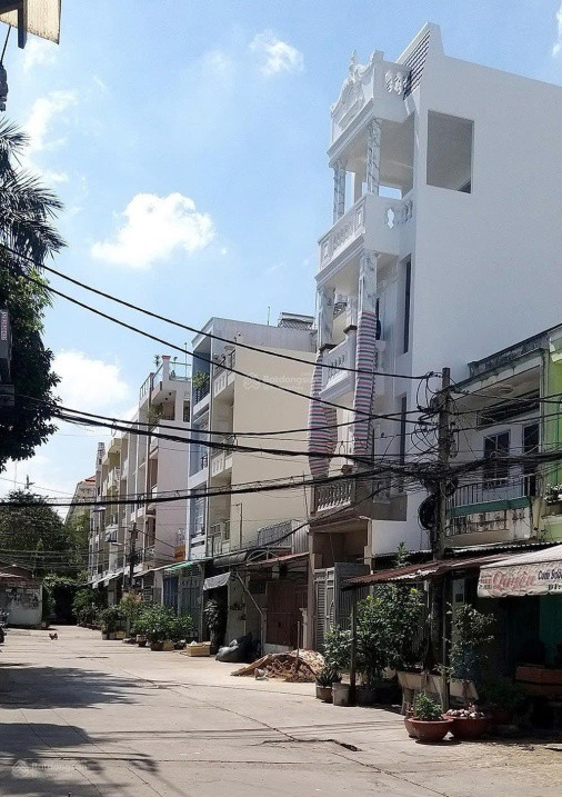 Bán Nhà Lê Văn Quới, Hẻm Xe Hơi, 3 Tầng - Chỉ 3.7 Tỷ, Sổ Riêng