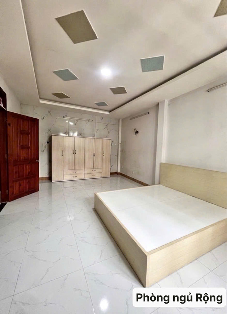 Bán Nhà Bình Thành, Bình Tân - Ngang Lớn 8M - Đường 6M - Chỉ 5.8 Tỷ