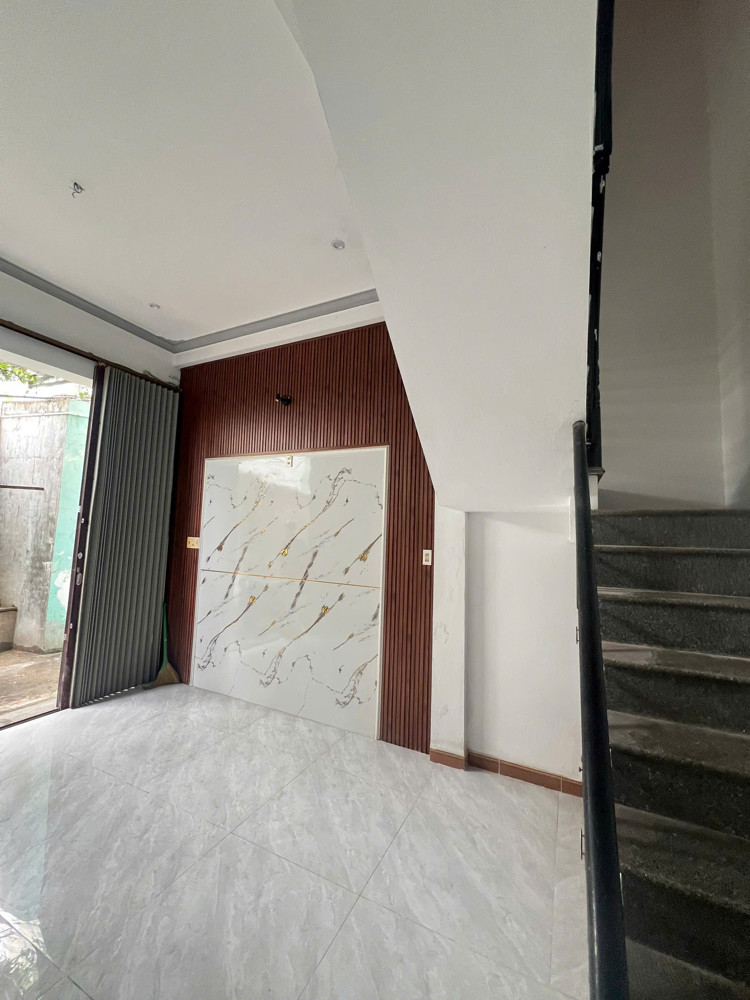 Bán Nhà 2 Tầng Hẻm Rộng Đường Ngô Mây.mã Số: #Nr5551