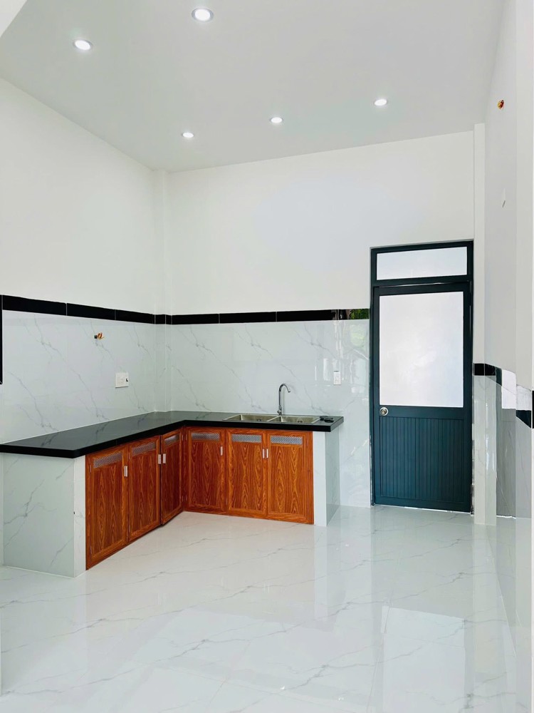 Bán Nhà 2 Tầng Hẻm Rộng Lê Đại Hành Gần Chợ Hoa Lư - Quy Nhơn.mã Số: #Nr0256