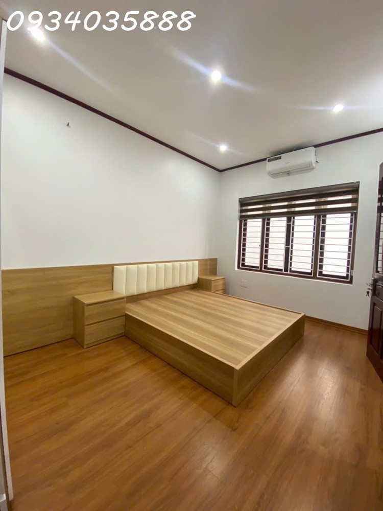 Nguyễn Văn Cừ – Lô Góc – Thang Máy – Full Nội Thất Cao Cấp