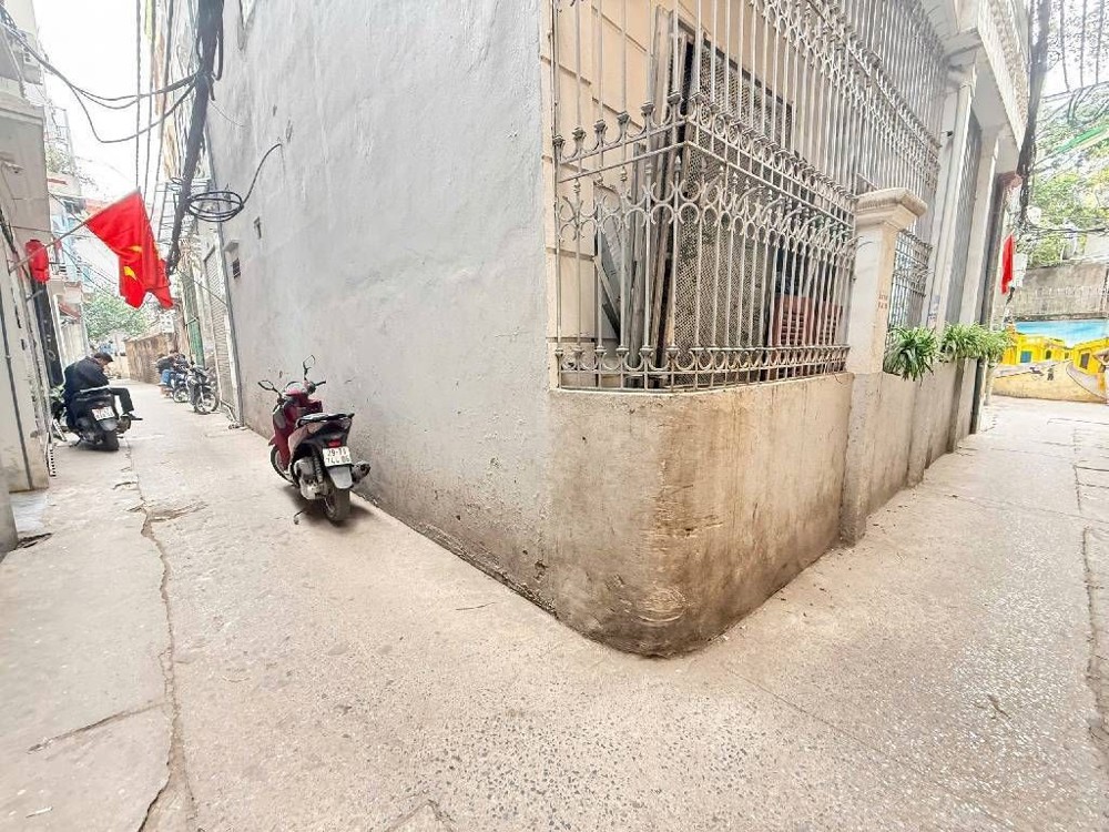 Cách Phố 50M - Nhà Mới Phân Lô - Nhỉnh 8 Tỷ Quá Hiếm