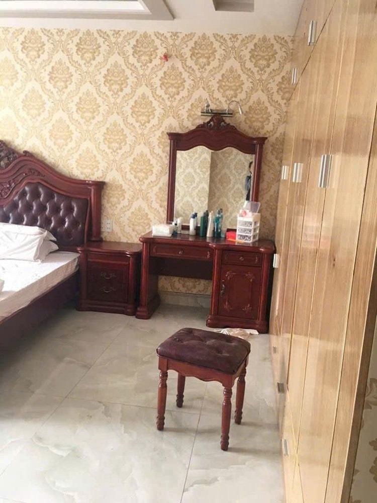 Quận 7, Khách Sạn Mặt Tiền Đường Hoàng Quốc Việt, 7 Tầng, 21 Phòng, 5X28m, Bán Gấp