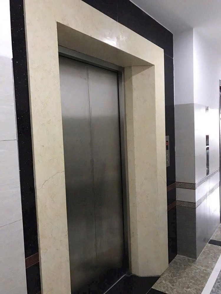 Quận 7, Khách Sạn Mặt Tiền Đường Hoàng Quốc Việt, 7 Tầng, 21 Phòng, 5X28m, Bán Gấp