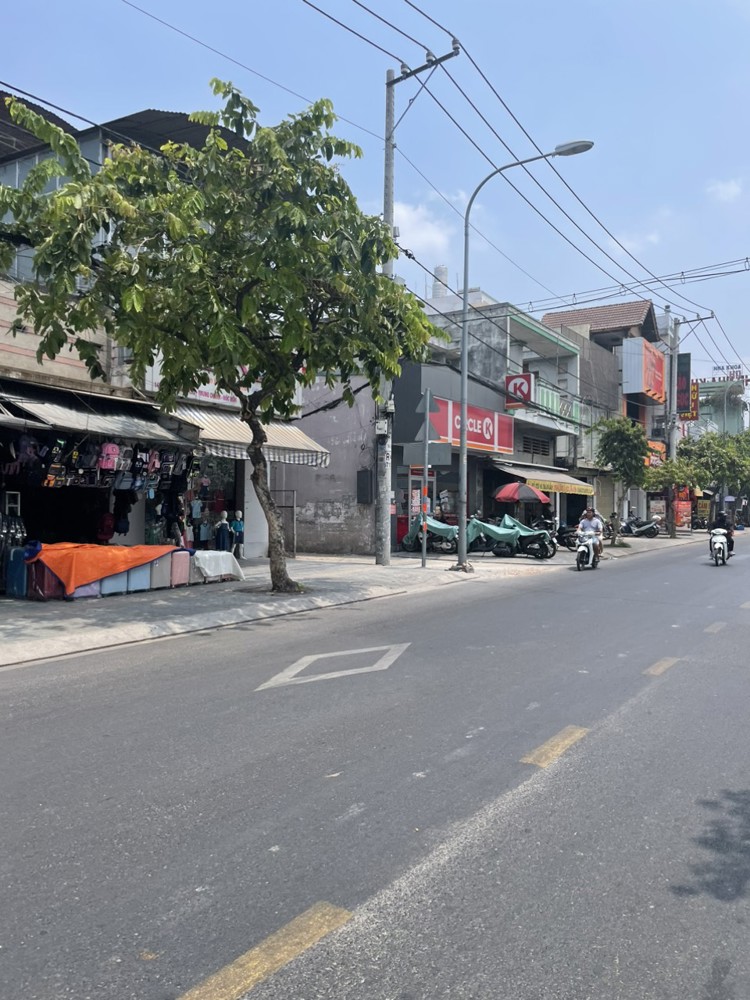 Bán Nhà 2 Mặt Tiền Ngang 26M Tổng 2500M2 Giá 170 Tỷ Nguyễn Ảnh Thủ