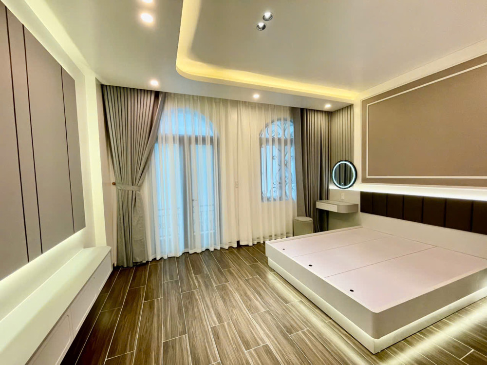 Bán Nhà 4 Tầng Lô Góc 3 Mặt Tiền – Lê Hồng Phong – Hải An – Giá 5,95 Tỷ