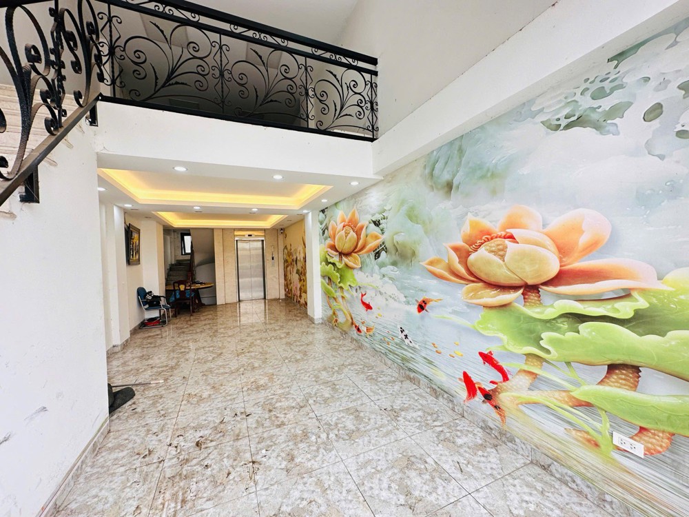 Nhà Đẹp Tây Hồ – Lạc Long Quân – Gần Phố – View Hồ Tây – Thiết Kế Hiện Đại - Giá 13.9 Tỷ