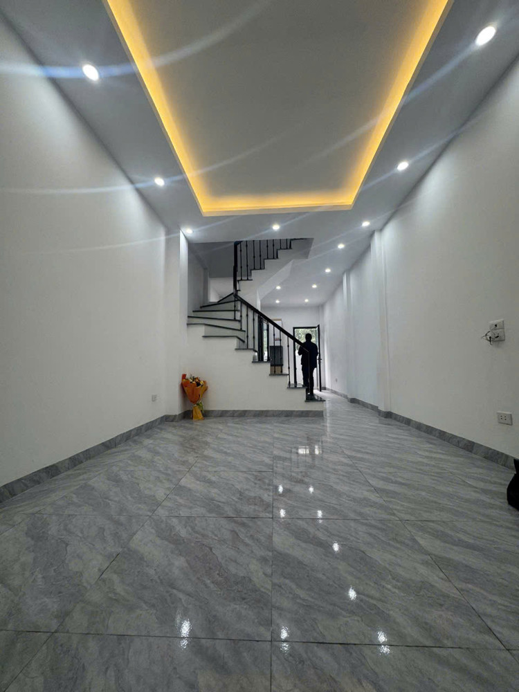 Chính Chủ Bán Nhà Mới Đẹp 3,5Tầngx36m2 Tại Cao Viên Thanh Oai, Ô Tô Đỗ Cửa