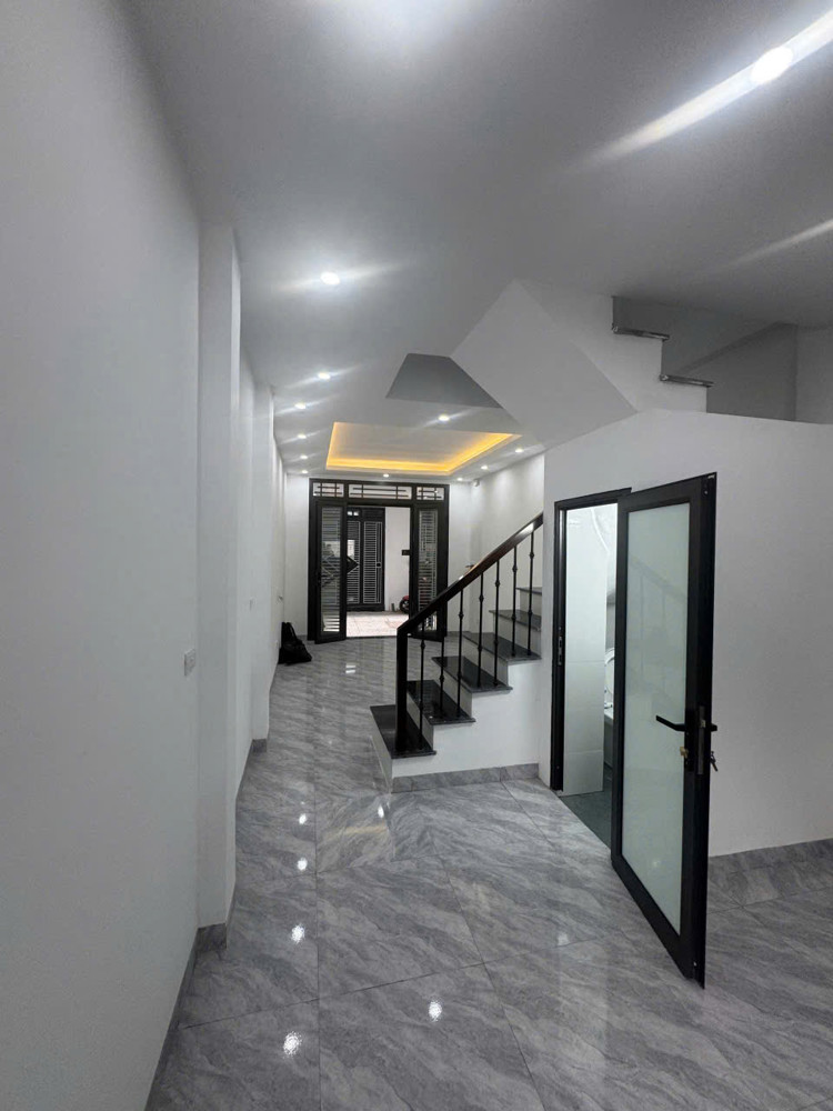 Chính Chủ Bán Nhà Mới Đẹp 3,5Tầngx36m2 Tại Cao Viên Thanh Oai, Ô Tô Đỗ Cửa