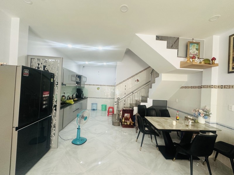 Bán Nhà Mặt Tiền Đường 179 Tân Phú Thủ Đức - 56M2 - 3 Tầng - Nở Hậu Tài Lộc - 8 Tỷ