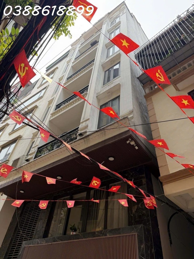 Bán Toà Apartment Nguyên Hồng - Lô Góc - 75M2 - 9 Tầng - Thang Máy - Giá 35 Tỷ