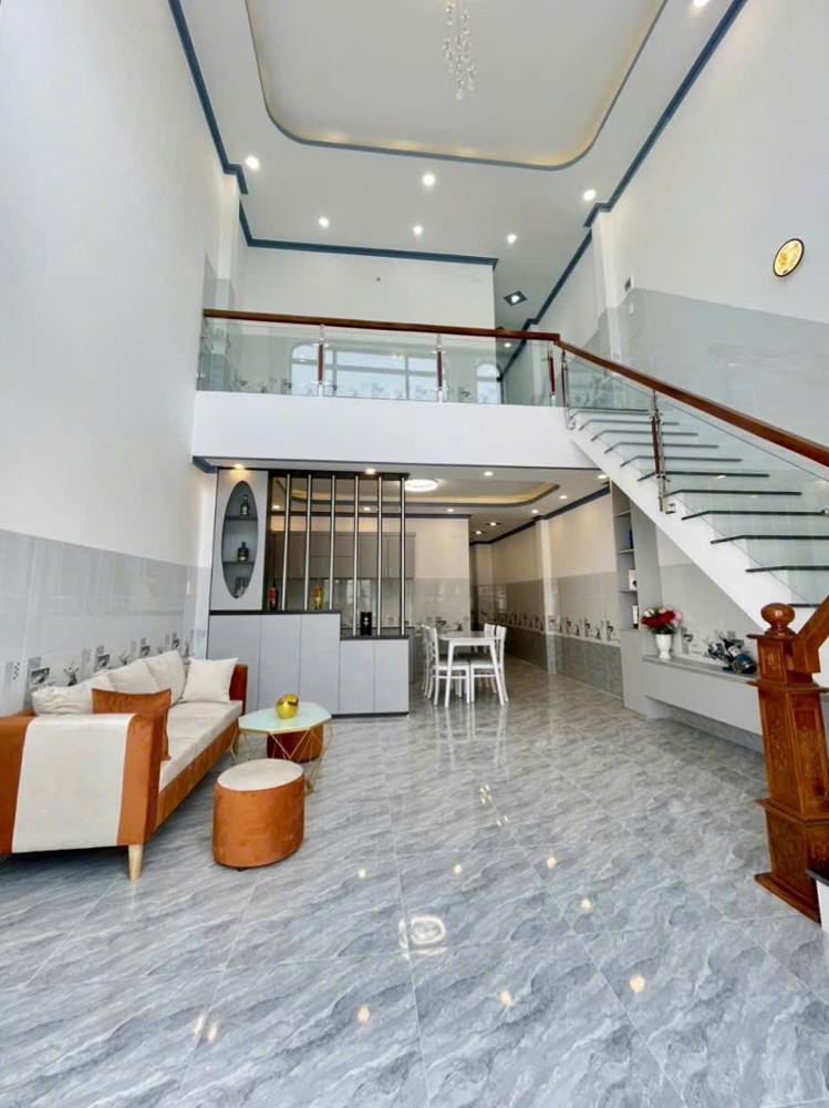 Chính Chủ Bán Nhà Mới Gác Lửng - Mỹ Lộc - Cần Giuộc - Long An