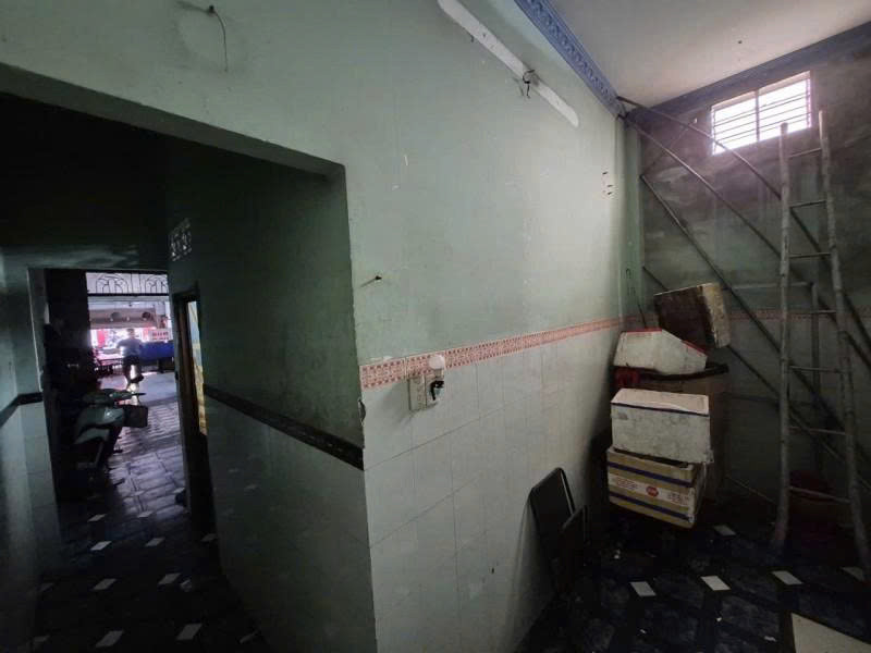 Bán Nhà Mặt Tiền Nguyễn Lý - Ngay Tô Hiệu Và Thoại Ngọc Hầu, 5X20m 2 Tâng, Sổ A4, 13,6 Tỷ