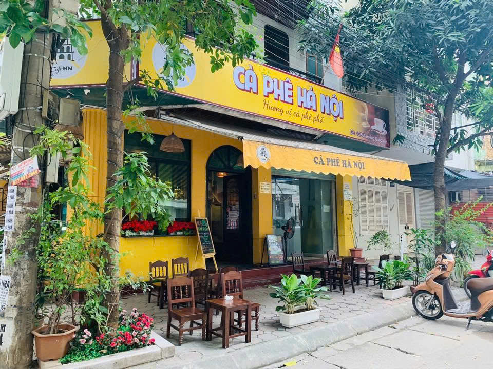 Sang Nhượng Quán Cafe Lô Góc 2 Mặt Tiền – Đường Hoàng Quốc Việt, Phường Nghĩa Tân, Cầu Giấy, Hà Nội