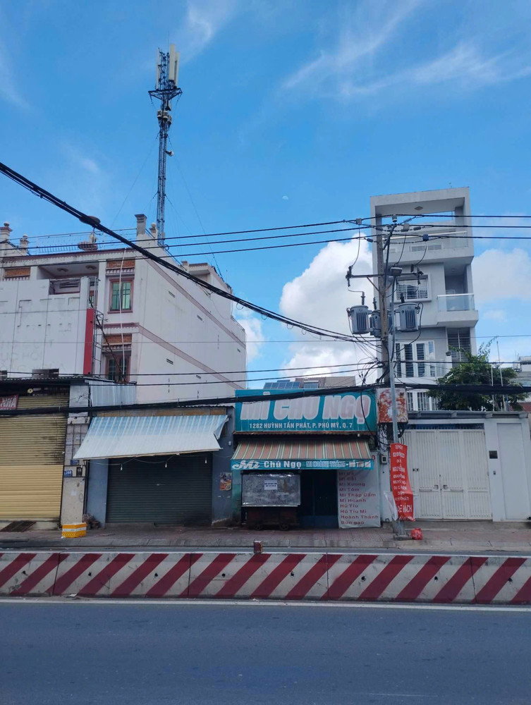 Quận 7, Đường Huỳnh Tấn Phát, 11X49m, Chỉ 60 Tỷ, Cần Bán Gấp