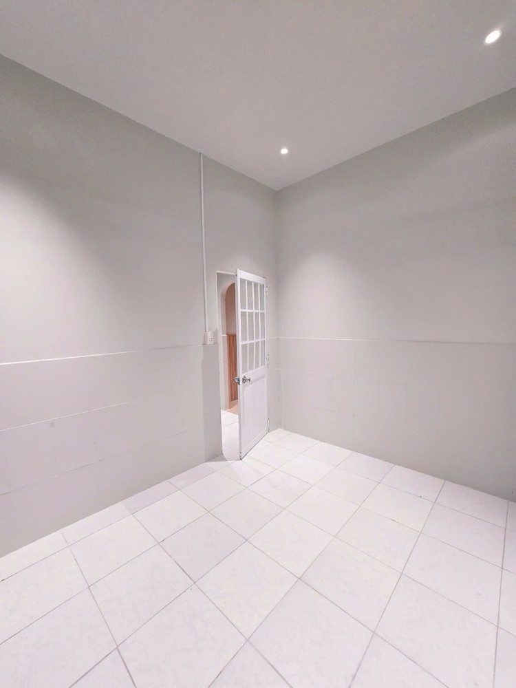 Bán Nhà 1/ Hương Lộ 2, Btđa (Cũ) - 84M2 (4.2X20m) - Chỉ 55 Triệu M2 - Gần Bệnh Viện Bình Tân