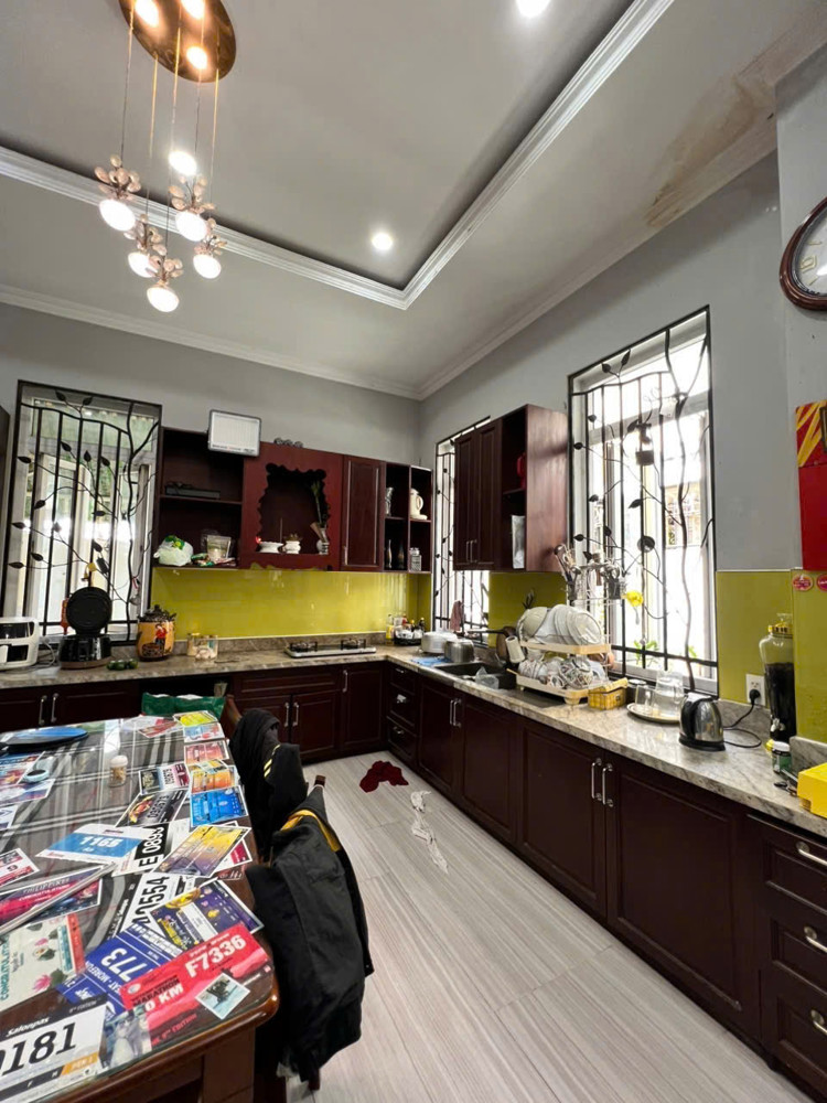 Giảm 3 Tỷ - Biệt Thự 240M2 Đặng Thùy Trâm - Ngang 15M - 3 Mặt Giáp Sông - 124Tr/m2