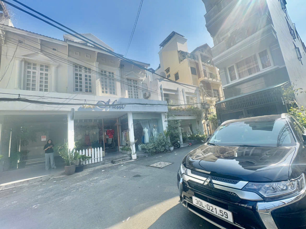 Bán Nhà 5 Tầng Có Thang Máy - Hxh Đ.nguyễn Thị Minh Khai, Quận 1 - View Đài Truyền Hình Hiếm Bán 