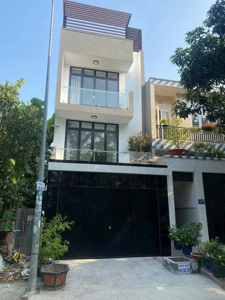 Nhà View Sông, Cạnh Phú Mỹ Hưng, 5X18m, 4 Tầng, Chỉ Hơn 12 Tỷ