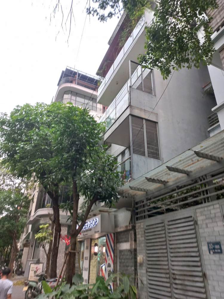 Bán Nhà Phân Lô Phố Trung Kính 85M 7 Tầng Thang Máy Giá 43 Tỷ