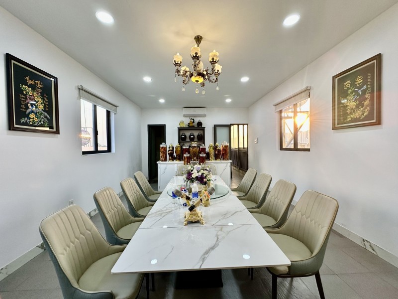 Bán Nhà Mặt Tiền Kdc Tam Bình Thủ Đức - 112M2 - 5 Tầng Thang Máy - Tặng Full Nội Thất