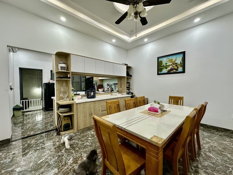 Bán Nhà Mặt Tiền Kdc Tam Bình Thủ Đức - 112M2 - 5 Tầng Thang Máy - Tặng Full Nội Thất