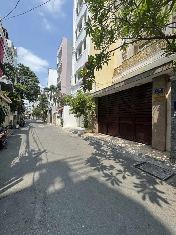 Bán Nhà Hẻm 6M Lê Bình - Gần Út Tịch, Hoàng Văn Thụ, 6X18m, Hậu 12,5M, 2 Tầng, 22,9 Tỷ