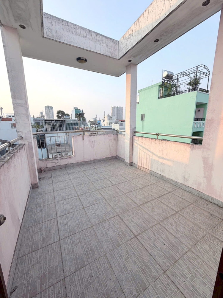 Nhà 3 Lầu Đúc Nguyễn Chế Nghĩa P12q8 (P. Bình Đông)