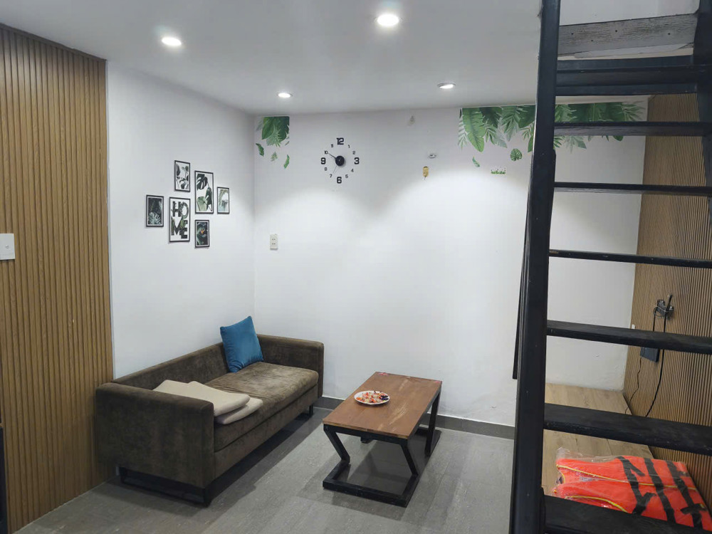 ► Nhà Kiệt 3M Phạm Văn Nghị Gần Đh Duy Tân, 22M2, 2 Tầng Sạch Sẽ, 2.15 Tỷ