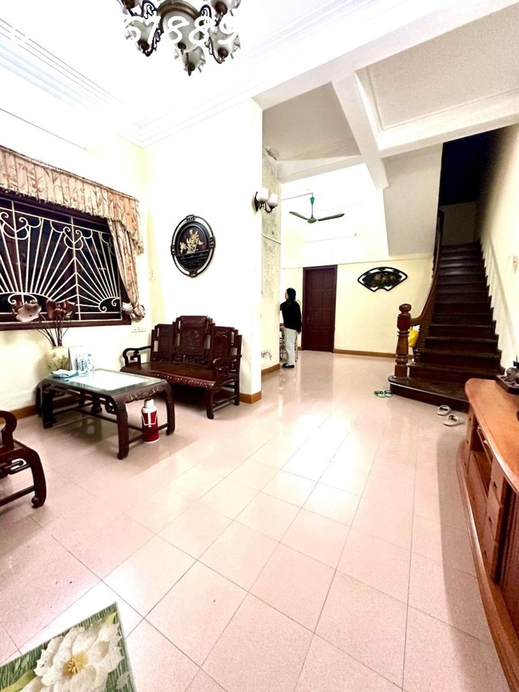 Siêu Phẩm Lô Góc Ngọc Khánh 87M2 - 5 Tầng - Ô Tô Tránh 2 Mặt - Giá 28.2 Tỷ