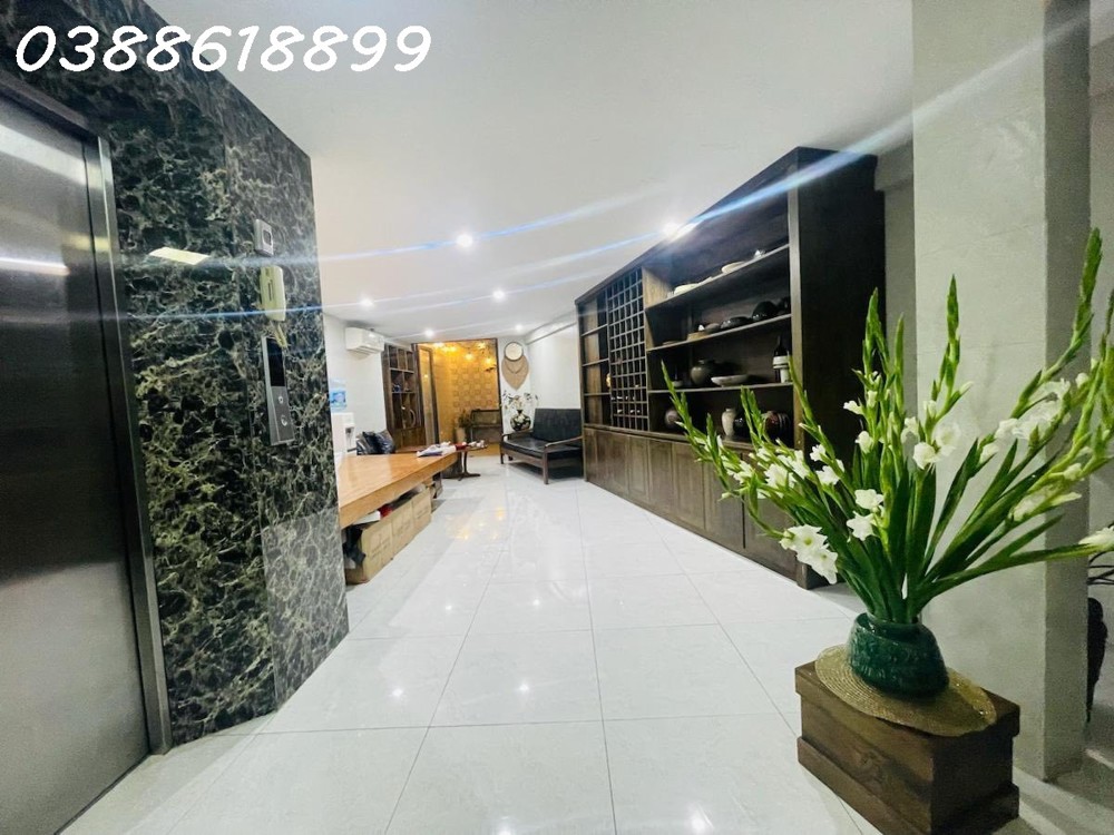 Siêu Phẩm Ngọc Khánh 110M2 - 8 Tầng - Mt Khủng 9.8M - Giá 85 Tỷ