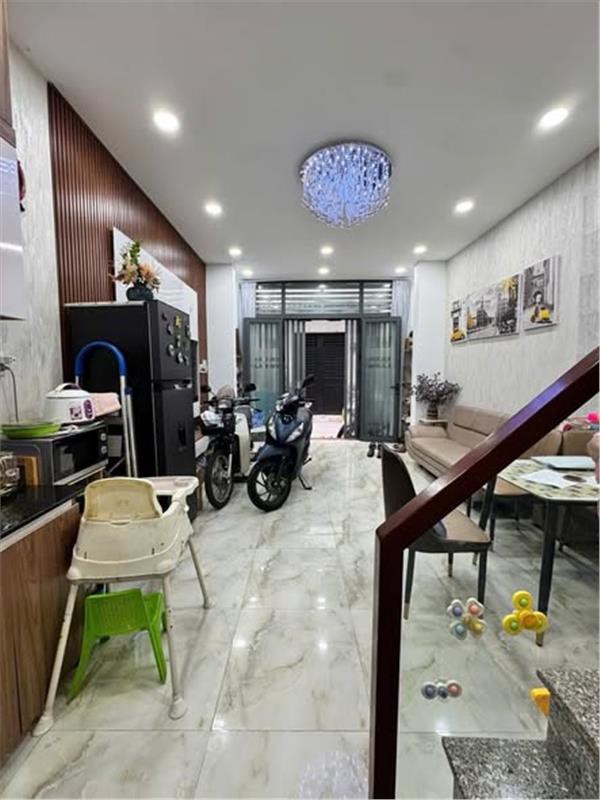 Nhà Đường Trường Sa Quận Phú Nhuận Phường13 Cũ