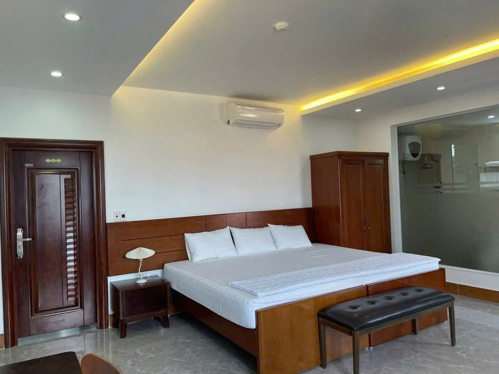 Bán Khách Sạn 7,5 Tầng Tuyến 2 Ngô Gia Tự – Dòng Tiền 70Tr/tháng – Giá 19 Tỷ