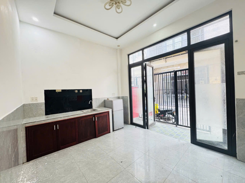 ► Lô Góc Kiệt Ô Tô Gần Mt 2 Tháng 9, 50M2, Ngang 6M, 2 Tầng, Kinh Doanh Ngon, 4.3X Tỷ