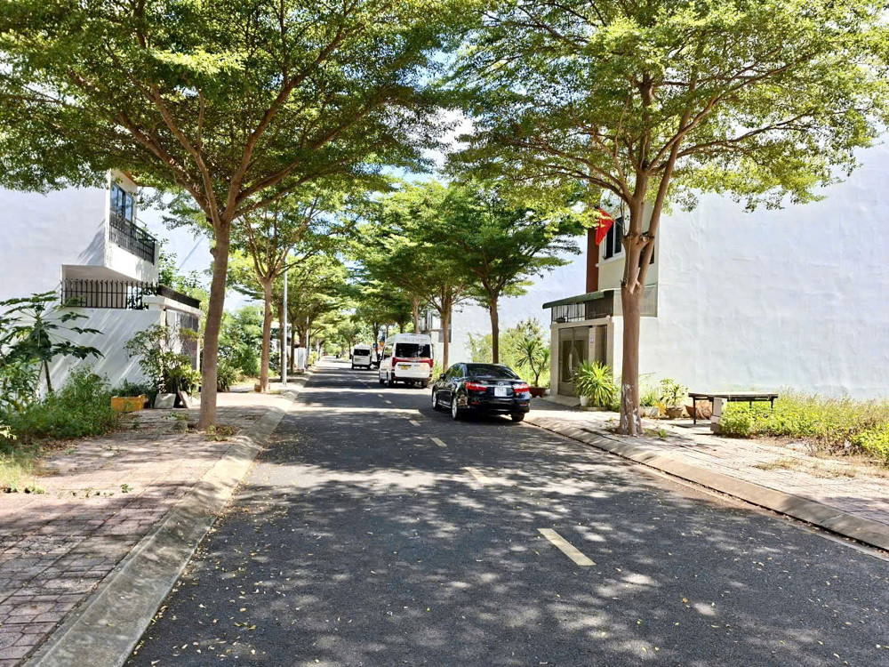 Đất Kđt Mipeco – Ven Biển Trần Phú – 90M² – Đường 12M – 8.2 Tỷ