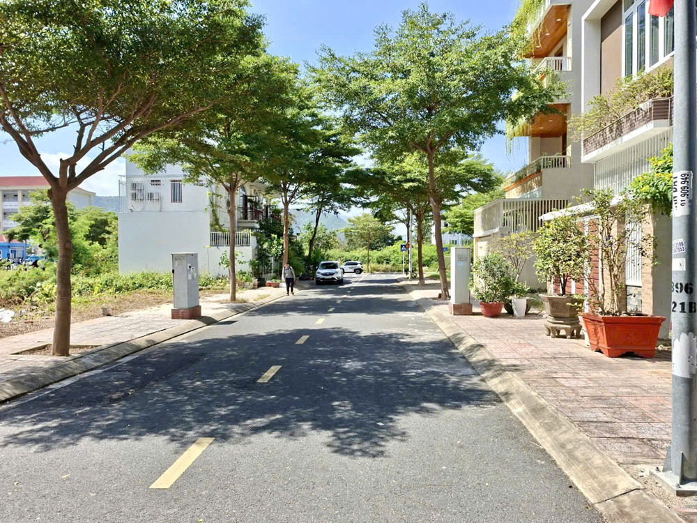 Đất Kđt Mipeco – Ven Biển Trần Phú – 90M² – Đường 12M – 8.2 Tỷ