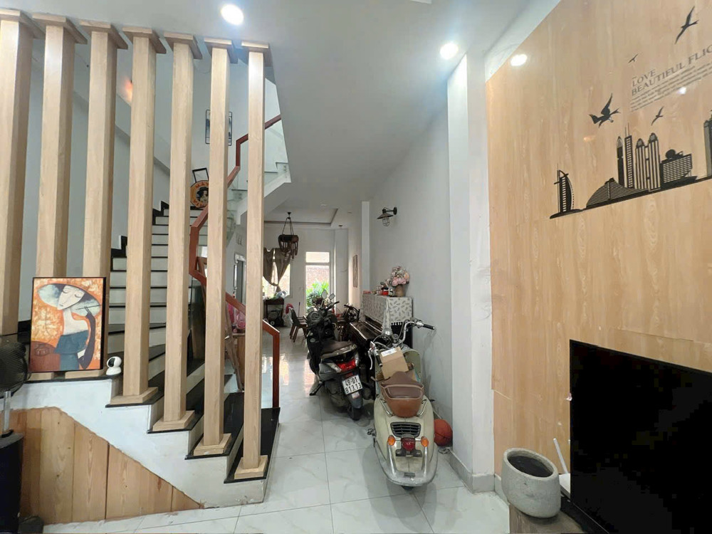 Kèo Thơm Giảm 500Tr – Nhà 3 Tầng 78M² – Hẻm Xe Tải Sát Quốc Lộ 13 – Giá Chỉ 6.5 Tỷ