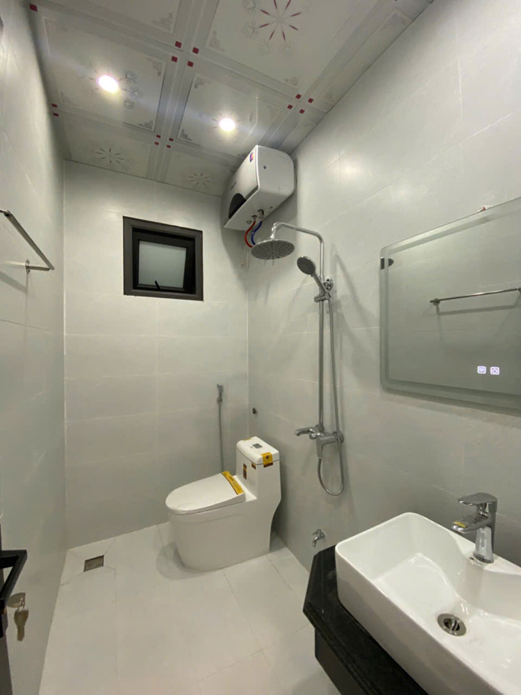 Chính Chủ Bán Nhà 4 Tầng Đẹp Ngay Trần Lãm, Gần Bv Sản An Đức Và Khối Bệnh Viên Lớn Nhất Tỉnh Hưng