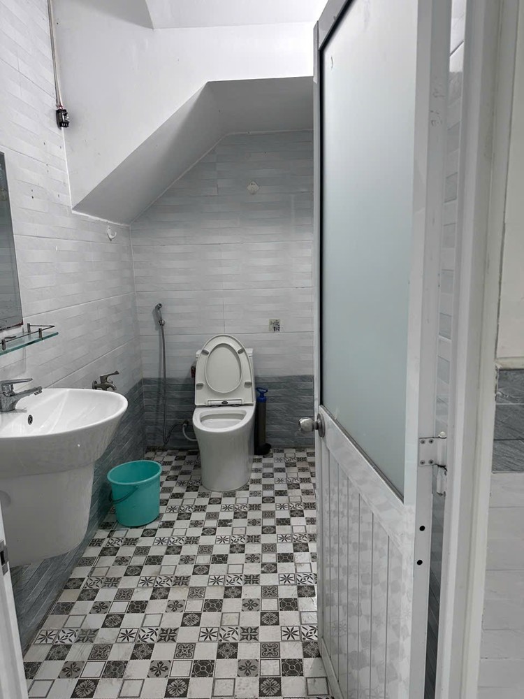 Nhà Đẹp - Giá Tốt - Chính Chủ Bán Nhà Phố Liền Kề Gần Kcn Cầu Tràm, Cần Đước, Long An