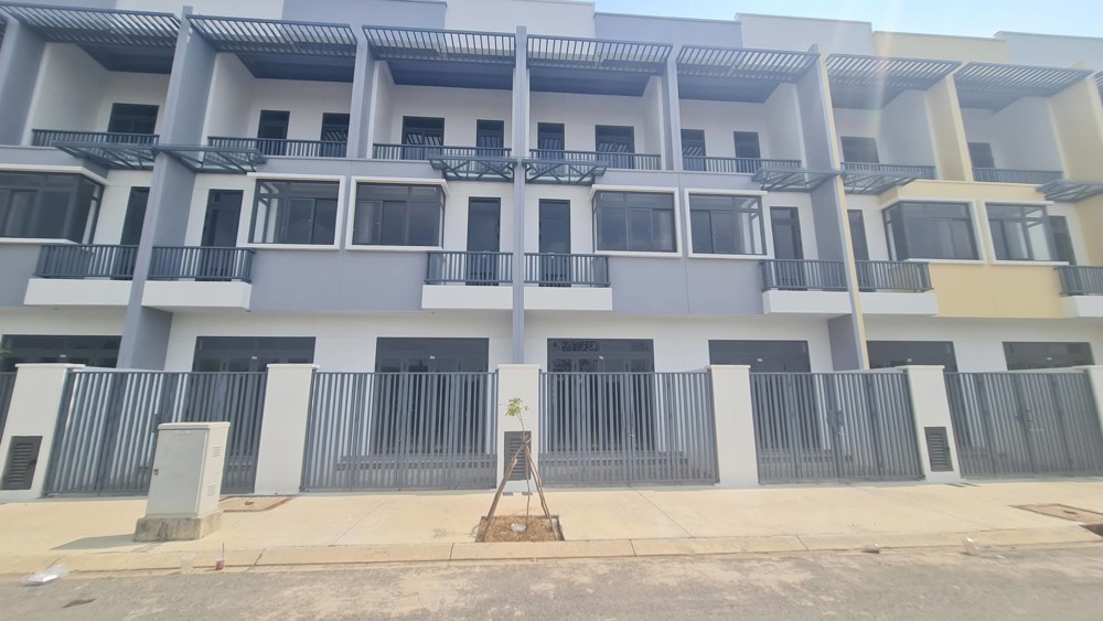 Bán Nhà Ngay Kcn Phước Đông - Tây Ninh Giá Chỉ 2,1 Tỷ/căn