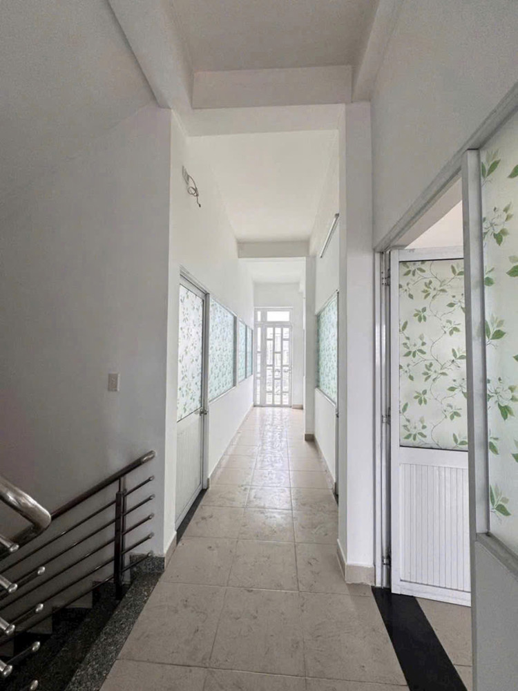 Mặt Tiền Lê Lợi – Ngang 10M Hiếm – 4 Tầng + Sân Thượng – 11 Phòng