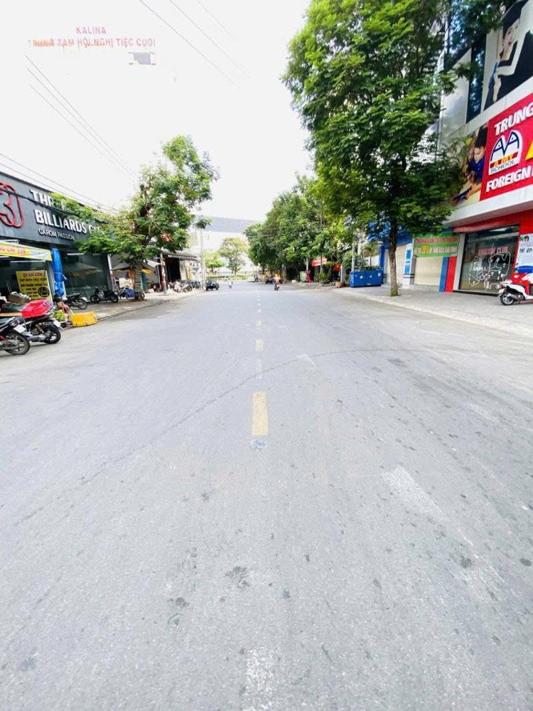 Bán Nhà Mặt Tiền Hẻm 414 Hẻm 20M Tân Kỳ Tân Quý, Ngay Aeon, 4,7X16m, 5 Tầng, 15,9 Tỷ