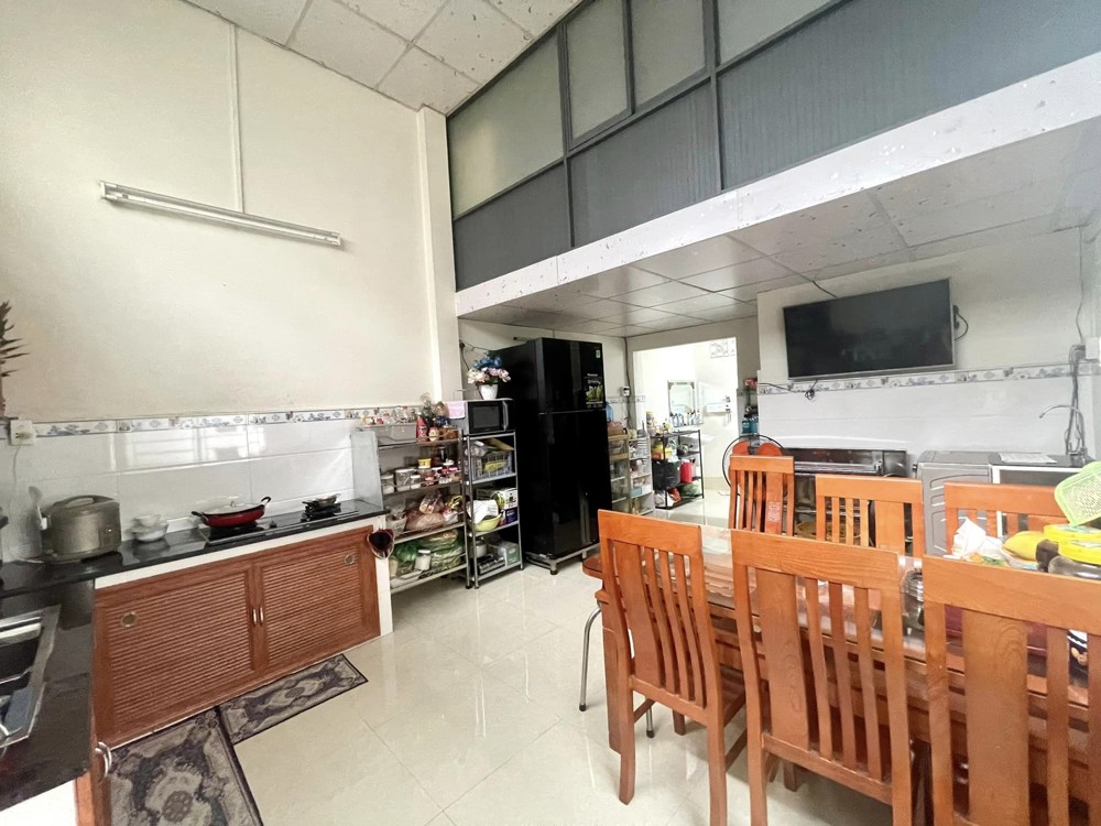 Bán Nhà Hxh Đường Bình Trị Đông, 88M2 (4X22), 4 Tầng Chỉ Hơn 6 Tỷ