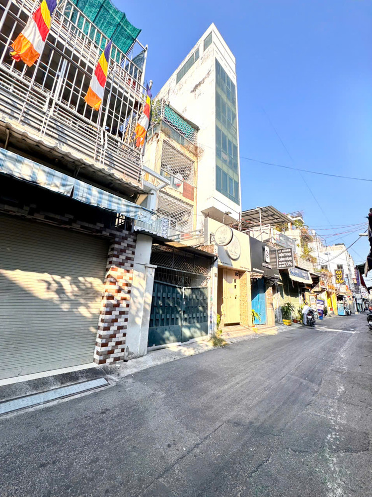 Bán Nhà 2 Tầng Mặt Tiền Trần Văn Đang, Quận 3 - Dt 194,8M2 Ngang 5M*40m- Chính Chủ 1 Đời Xưa Chào