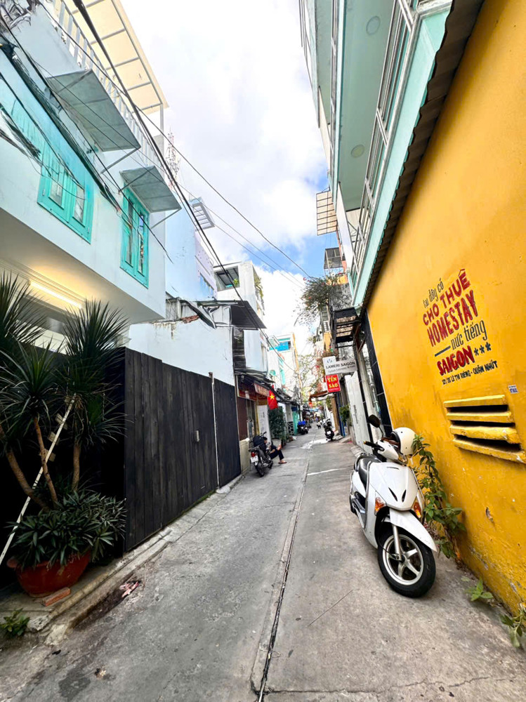 Bán Nhà 4 Tầng Căn Góc 2 Mặt Tiền Hxh Đ.lê Thị Riêng, Bên Thành, Quận 1- Ngang Lớn 7M*15m Đẹp- Khu