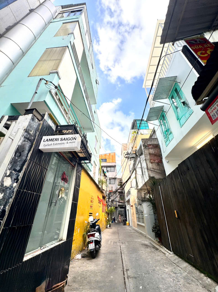 Bán Nhà 4 Tầng Căn Góc 2 Mặt Tiền Hxh Đ.lê Thị Riêng, Bên Thành, Quận 1- Ngang Lớn 7M*15m Đẹp- Khu