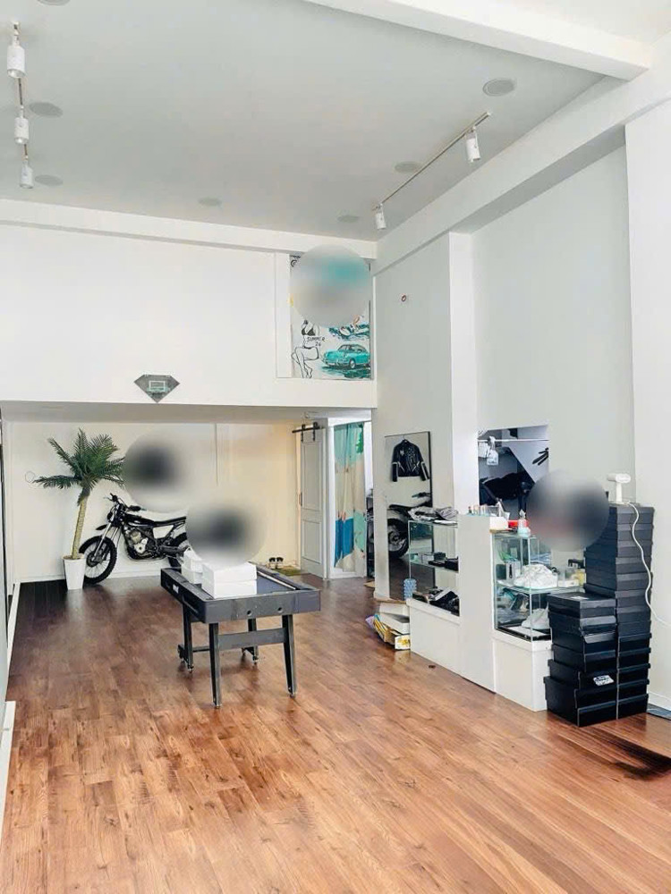 Bán Nhà 4 Tầng Căn Góc 2 Mặt Tiền Hxh Đ.lê Thị Riêng, Bên Thành, Quận 1- Ngang Lớn 7M*15m Đẹp- Khu