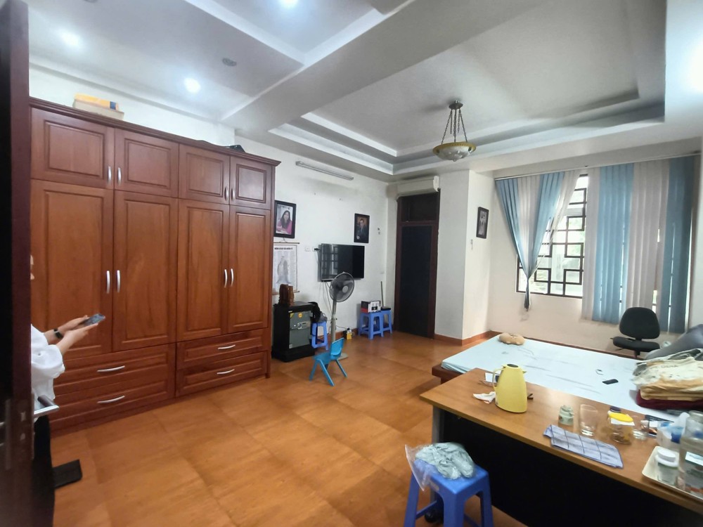 Trung Tâm Cầu Giấy Phố Phạm Tuấn Tài 55M 6T Nhỉnh 29 Tỷ - Vỉ Hè Ô Tô Tránh Đỗ