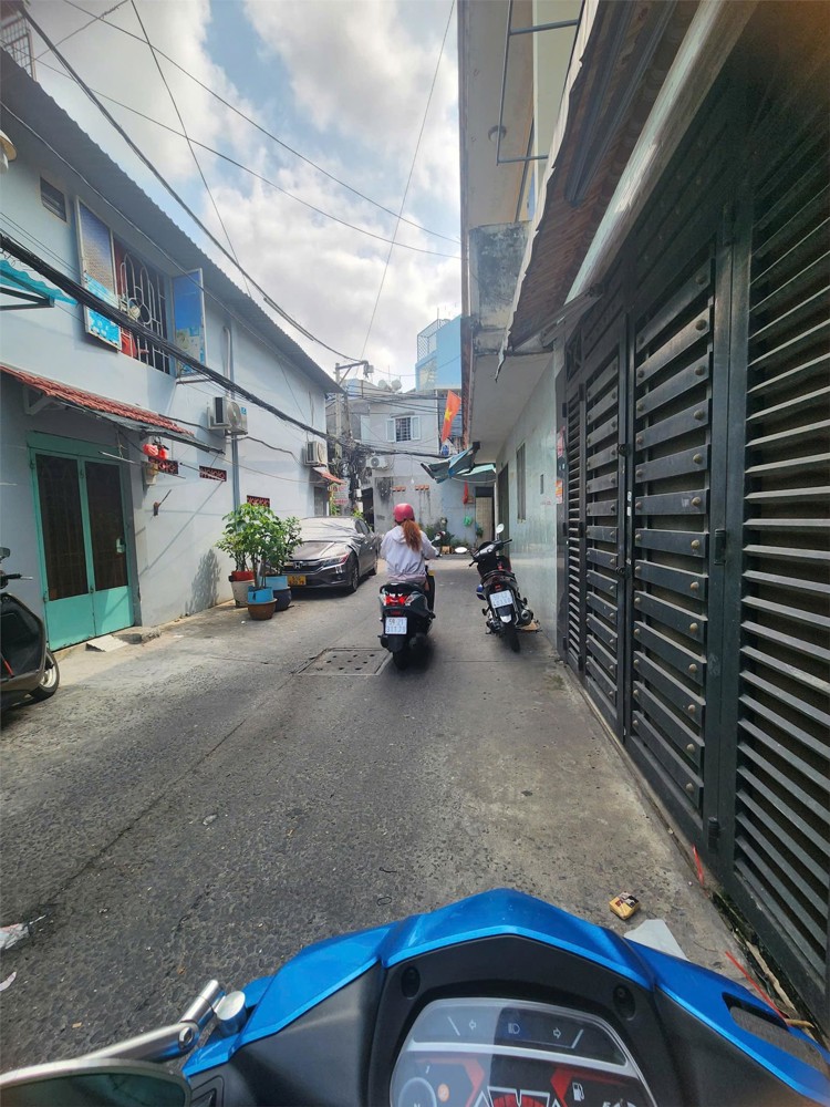 Bán Nhà Hxh Âu Dương Lân Nhỉnh 6 Tỷ 0948769331