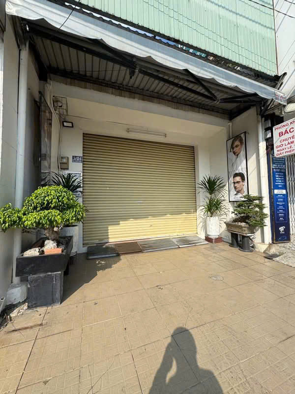 Hàng Còn Chinh Chủ - 2 Mặt Tiền Ql22 – Thị Trấn Hóc Môn – 5X40m – Chỉ 12 Tỷ